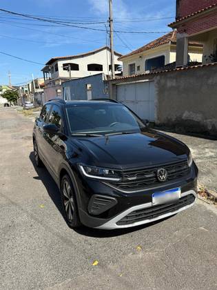 VOLKSWAGEN T-CROSS 1.0 200 TSI TOTAL FLEX AUTOMÁTICO VOLKSWAGEN T-CROSS 1.0 200 TSI TOTAL FLEX AUTOMÁTICO